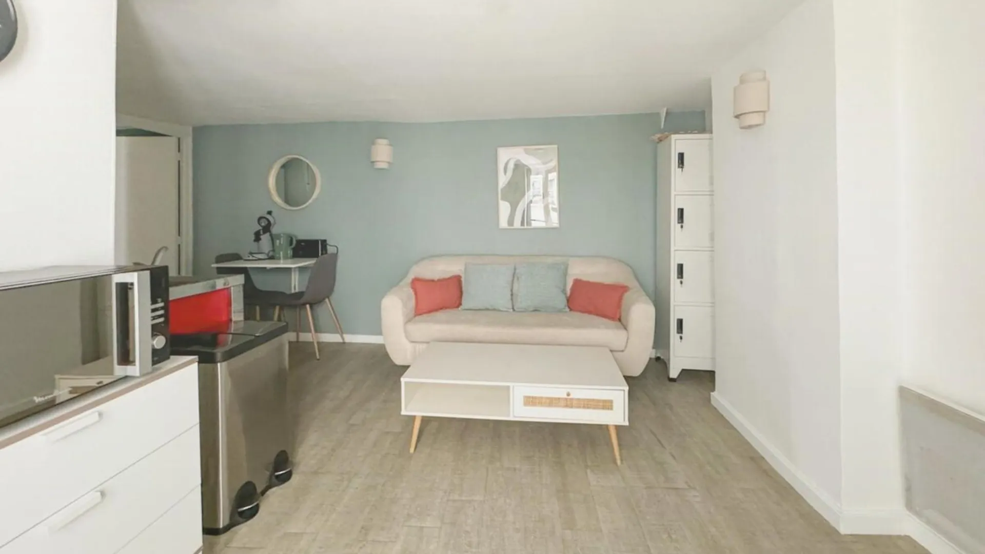 Flexliving - Onebedroom - Hopital Париж Франция